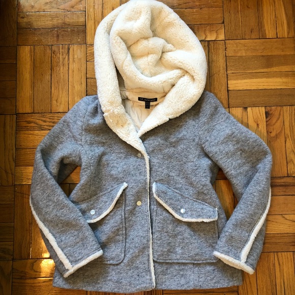 ❗️SOLD❗️Zara fur lined fall winter coat - Picture 4 of 8